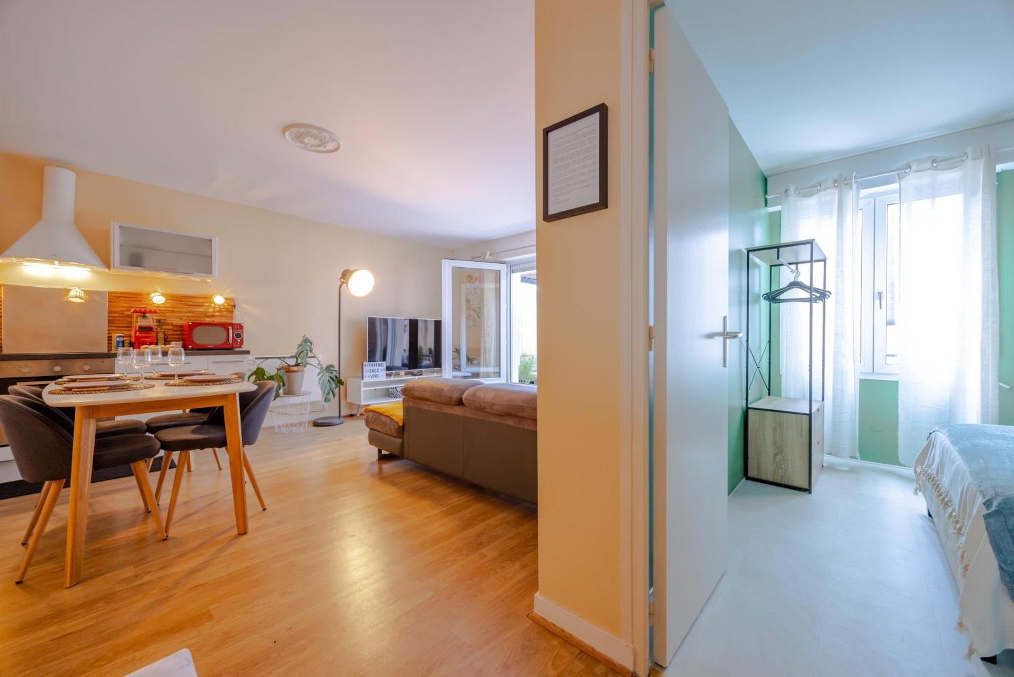 Le Coin Du Bonheur Apartment Nantes Exterior photo