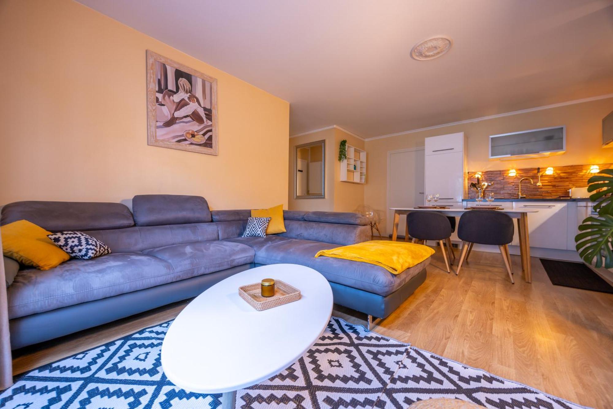 Le Coin Du Bonheur Apartment Nantes Exterior photo