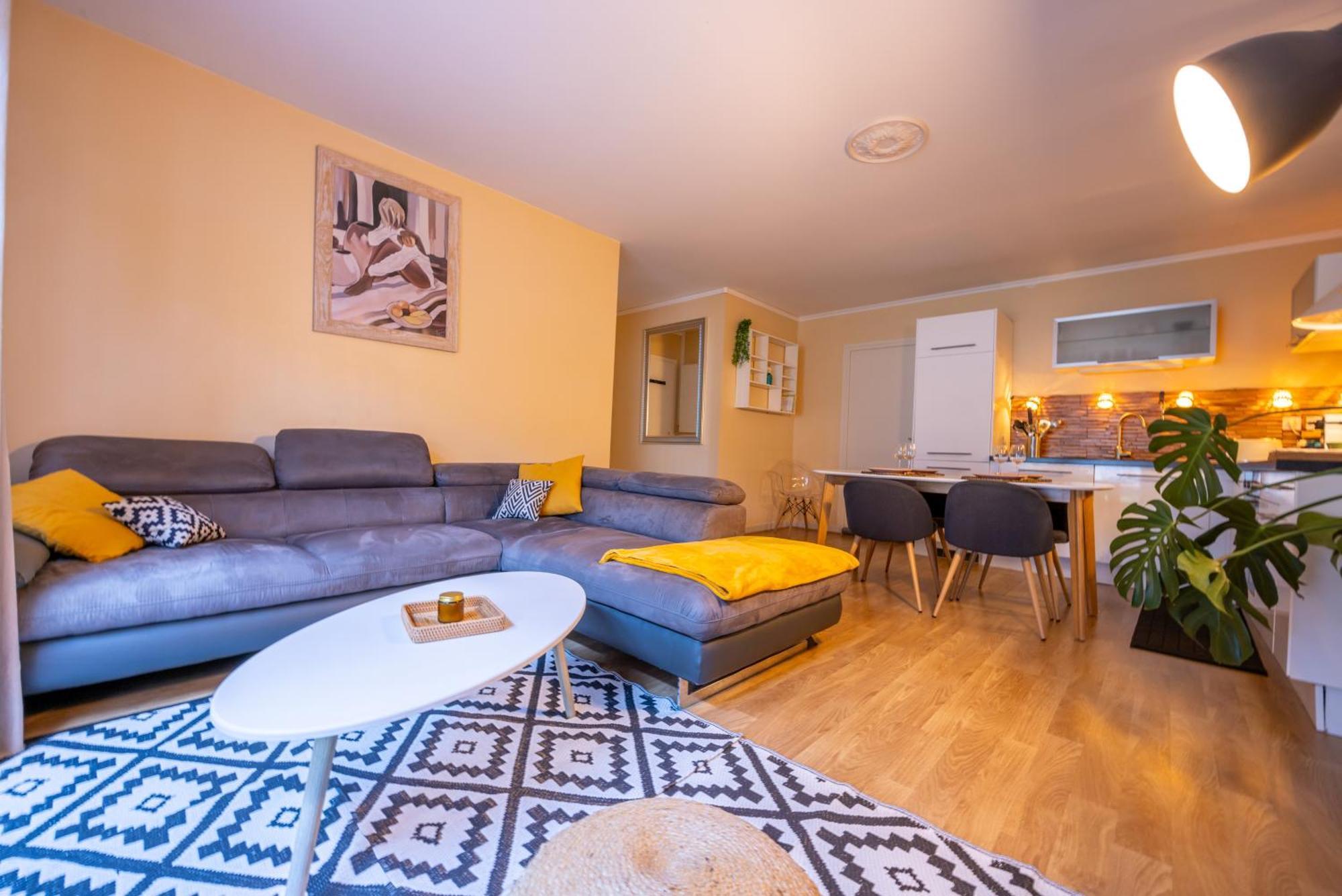 Le Coin Du Bonheur Apartment Nantes Exterior photo